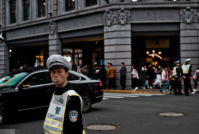 警察改革，脱离公务员编制的挑战与未来