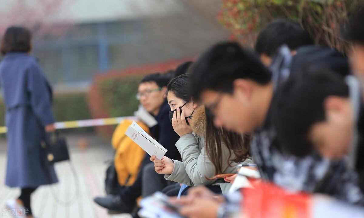 考公务员遭遇的奇葩题目大揭秘！